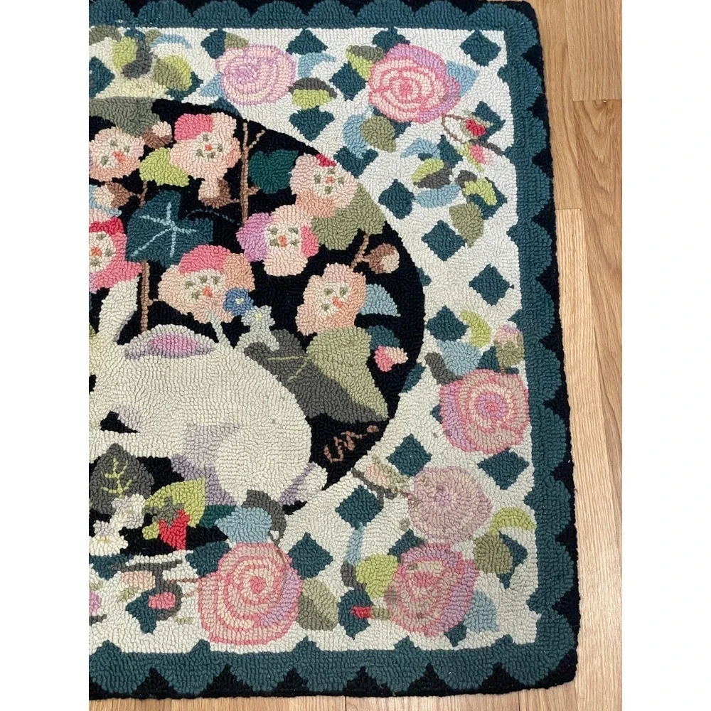 Vintage Claire Murray Bunny Rabbit Strawberry Garden Wool Rug 37 x 31 Lattice